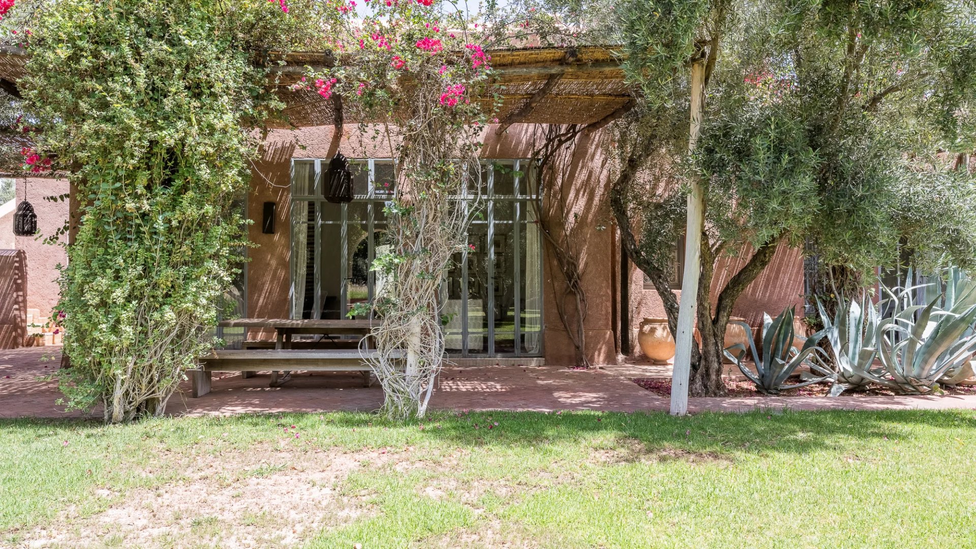 Somptuous Villa Cottage On The Ourika Road OFM in Marrakech, Morocco