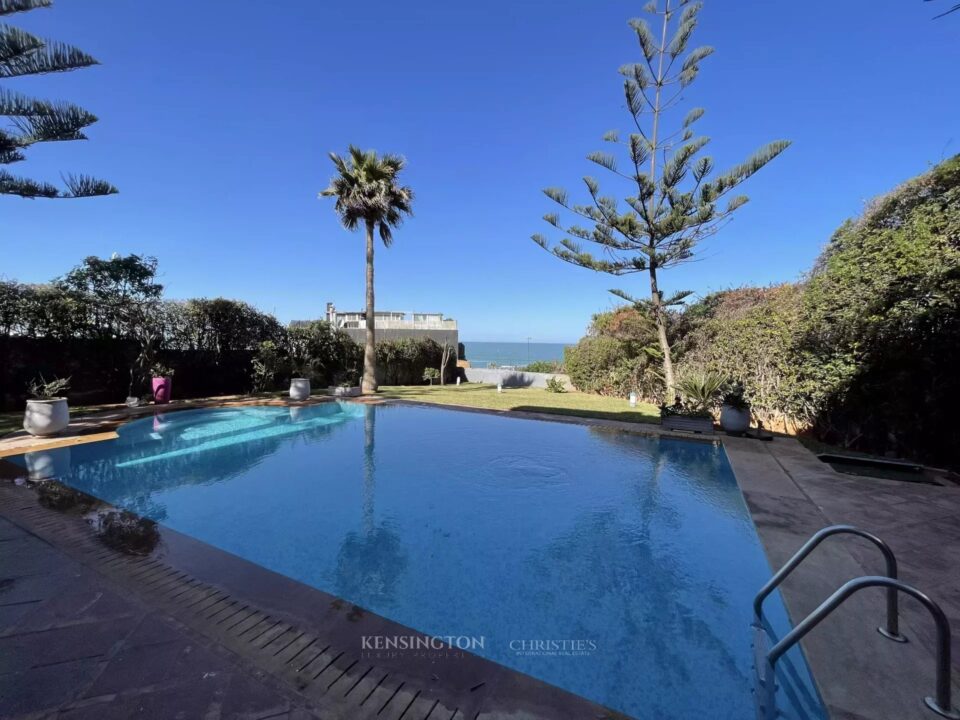 Exceptional Villa With Panoramic Ocean View – Casablanca Corniche in Casablanca